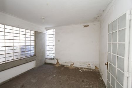 Casa à venda com 370m², 6 quartos e 4 vagassala 2