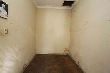 Casa à venda com 370m², 6 quartos e 4 vagasCloset