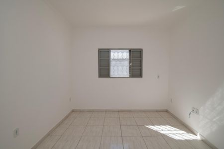 Casa para alugar com 300m², 4 quartos e 3 vagas Casa para alugar com 300m², 4 quartos e 3 vagasQuarto 2