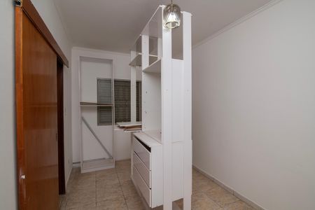 Casa para alugar com 300m², 4 quartos e 3 vagas Casa para alugar com 300m², 4 quartos e 3 vagasQuarto 1