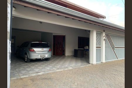 Casa para alugar com 300m², 5 quartos e 3 vagas