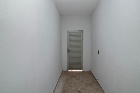 Casa para alugar com 300m², 4 quartos e 3 vagas Casa para alugar com 300m², 4 quartos e 3 vagasDepósito Lateral