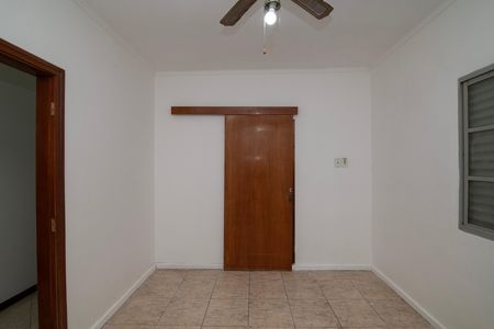 Casa para alugar com 300m², 4 quartos e 3 vagas Casa para alugar com 300m², 4 quartos e 3 vagasQuarto 4 Suíte