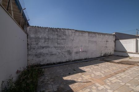 Casa para alugar com 300m², 4 quartos e 3 vagas Casa para alugar com 300m², 4 quartos e 3 vagasQuintal