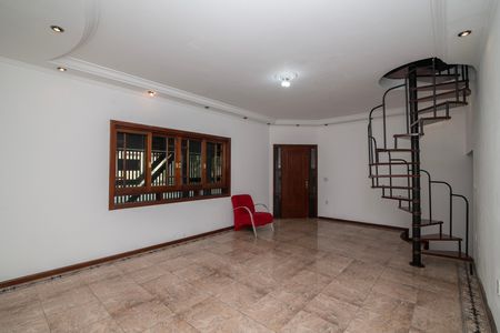 Casa para alugar com 300m², 4 quartos e 3 vagas Casa para alugar com 300m², 4 quartos e 3 vagasSala
