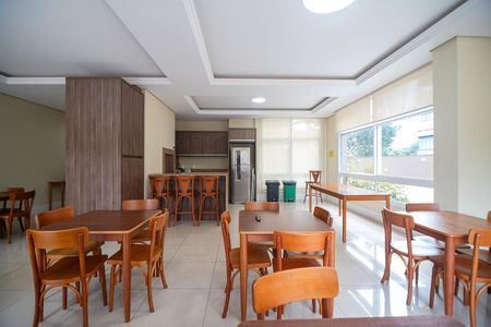 Apartamento para alugar com 93m², 2 quartos e 3 vagas