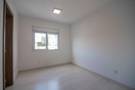 Apartamento para alugar com 93m², 2 quartos e 3 vagas
