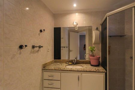 Banheiro de apartamento à venda com 3 quartos, 70m² em Vila Formosa, São Paulo
