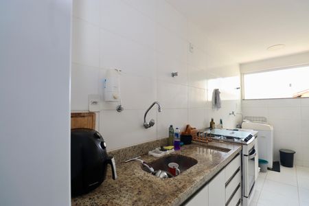 Apartamento para alugar com 65m², 2 quartos e 1 vaga Apartamento para alugar com 65m², 2 quartos e 1 vagaCozinha