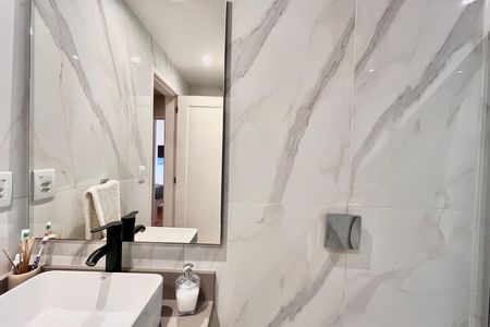 Banheiro social  de apartamento à venda com 3 quartos, 110m² em Ipanema, Rio de Janeiro