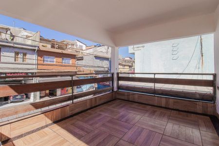 Sacada de casa para alugar com 2 quartos, 57m² em Vila Magini, Mauá