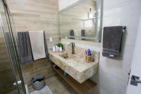 Banheiro Social de casa à venda com 3 quartos, 240m² em Taquara, Rio de Janeiro
