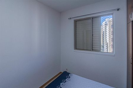 quarto 2_2 de apartamento para alugar com 3 quartos, 80m² em Parque Bristol, São Paulo