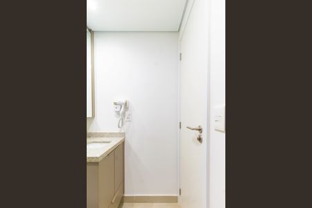 Banheiro de apartamento para alugar com 1 quarto, 28m² em Paraíso, São Paulo