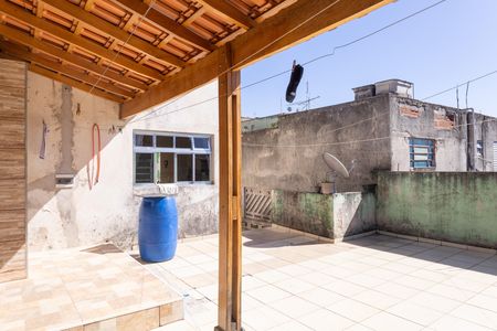 Área de Serviço e Quintal de casa à venda com 3 quartos, 150m² em Guaianases, São Paulo