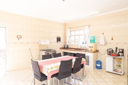 Cozinha de casa à venda com 3 quartos, 150m² em Guaianases, São Paulo
