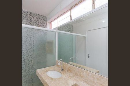 Casa à venda com 2 quartos, 100m² em Campo Belo, São Paulo