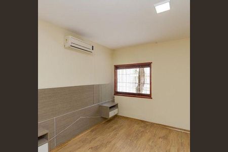 Casa à venda com 2 quartos, 100m² em Campo Belo, São Paulo