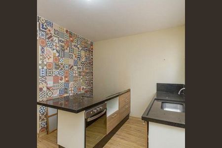 Casa à venda com 2 quartos, 100m² em Campo Belo, São Paulo