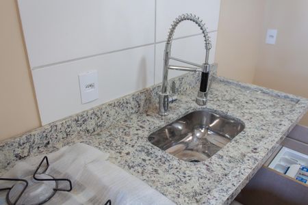 Cozinha de apartamento à venda com 2 quartos, 40m² em Jardim Aeroporto, São Paulo