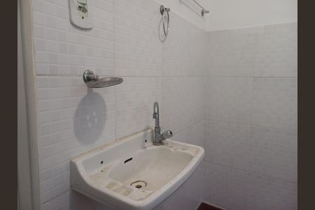 Banheiro de casa para alugar com 1 quarto, 67m² em Campos Elíseos, São Paulo