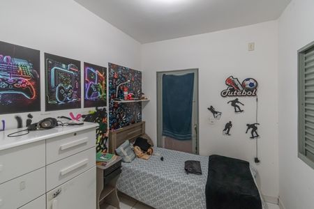 Casa à venda com 250m², 3 quartos e 4 vagas Casa à venda com 250m², 3 quartos e 4 vagasQuarto 3