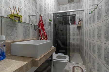 Banheiro de casa à venda com 3 quartos, 250m² em Parque Bandeirantes I (nova Veneza), Sumaré