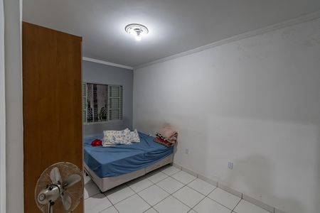 Casa à venda com 250m², 3 quartos e 4 vagas Casa à venda com 250m², 3 quartos e 4 vagasQuarto 1