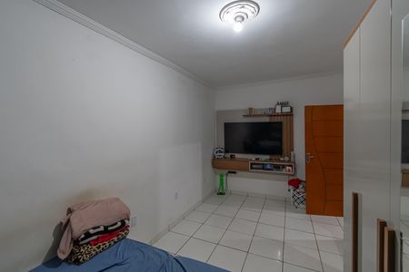 Casa à venda com 250m², 3 quartos e 4 vagas Casa à venda com 250m², 3 quartos e 4 vagasQuarto 1