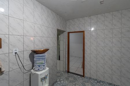 Casa à venda com 250m², 3 quartos e 4 vagas Casa à venda com 250m², 3 quartos e 4 vagasCozinha