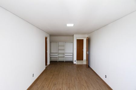 Apartamento à venda com 239m², 4 quartos e 4 vagasQuarto 3 - Suíte