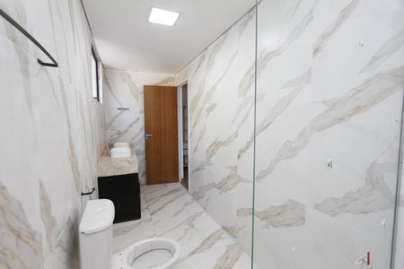 Apartamento à venda com 239m², 4 quartos e 4 vagasBanheiro da Suíte