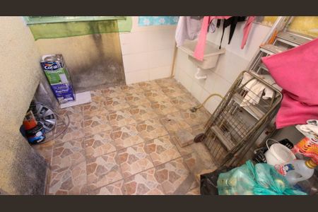 Casa para alugar com 40m², 1 quarto e 1 vaga