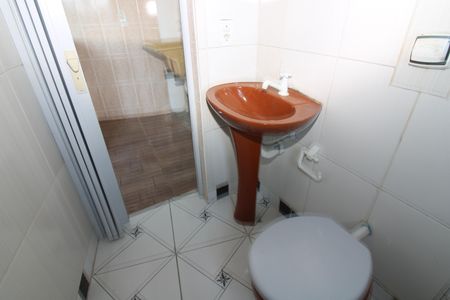 banheiro casa 2 de casa à venda com 5 quartos, 198m² em Ermelino Matarazzo, São Paulo