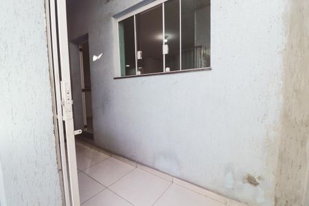 Entrada de casa para alugar com 2 quartos, 70m² em Jardim Cachoeira, São Paulo