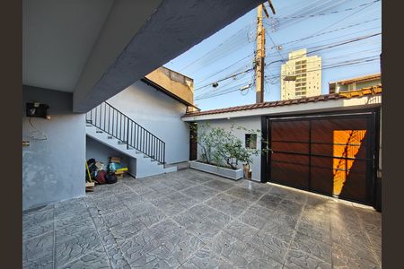 Garagem de casa para alugar com 3 quartos, 350m² em Carandiru, São Paulo