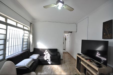Sala de casa à venda com 3 quartos, 90m² em Parque Edu Chaves, São Paulo