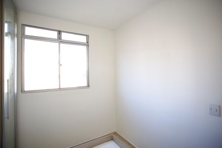 Quarto 1 de apartamento para alugar com 2 quartos, 45m² em Fonte Grande, Contagem