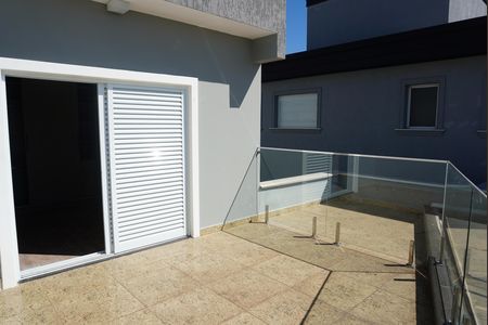 Casa de condomínio à venda com 300m², 3 quartos e 4 vagasSacada