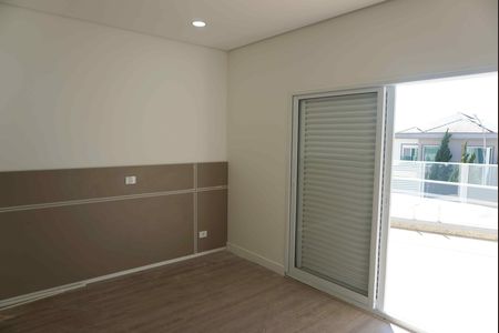 Casa de condomínio à venda com 300m², 3 quartos e 4 vagas Casa de condomínio à venda com 300m², 3 quartos e 4 vagasSuite 2