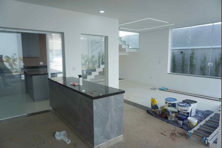 Casa de condomínio à venda com 300m², 3 quartos e 4 vagas Casa de condomínio à venda com 300m², 3 quartos e 4 vagasÁrea Gourmet