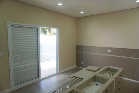 Casa de condomínio à venda com 300m², 3 quartos e 4 vagas Casa de condomínio à venda com 300m², 3 quartos e 4 vagasSuite 1