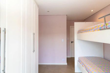 Casa de condomínio para alugar com 267m², 4 quartos e 2 vagas Casa de condomínio para alugar com 267m², 4 quartos e 2 vagasQuarto