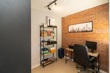 Casa de condomínio para alugar com 267m², 4 quartos e 2 vagas Casa de condomínio para alugar com 267m², 4 quartos e 2 vagasQuarto