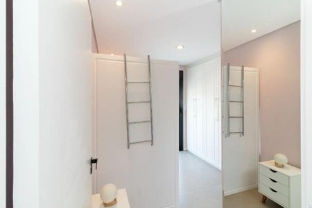 Banheiro de casa de condomínio para alugar com 4 quartos, 267m² em Jardim Pioneira, Cotia