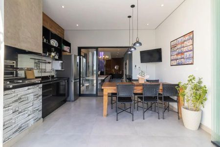 Casa de condomínio para alugar com 267m², 4 quartos e 2 vagas Casa de condomínio para alugar com 267m², 4 quartos e 2 vagasCozinha