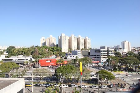 Vista da Sala de apartamento para alugar com 3 quartos, 74m² em Parque Santos Dumont, Taboão da Serra