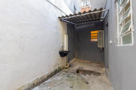 Área de Serviço de casa para alugar com 2 quartos, 43m² em Vila Nhocuné, São Paulo