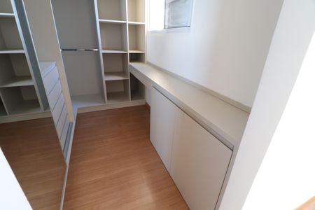 Apartamento para alugar com 62m², 1 quarto e 1 vagaCloset da suíte