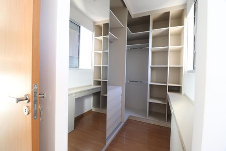 Apartamento para alugar com 62m², 1 quarto e 1 vagaCloset da suíte